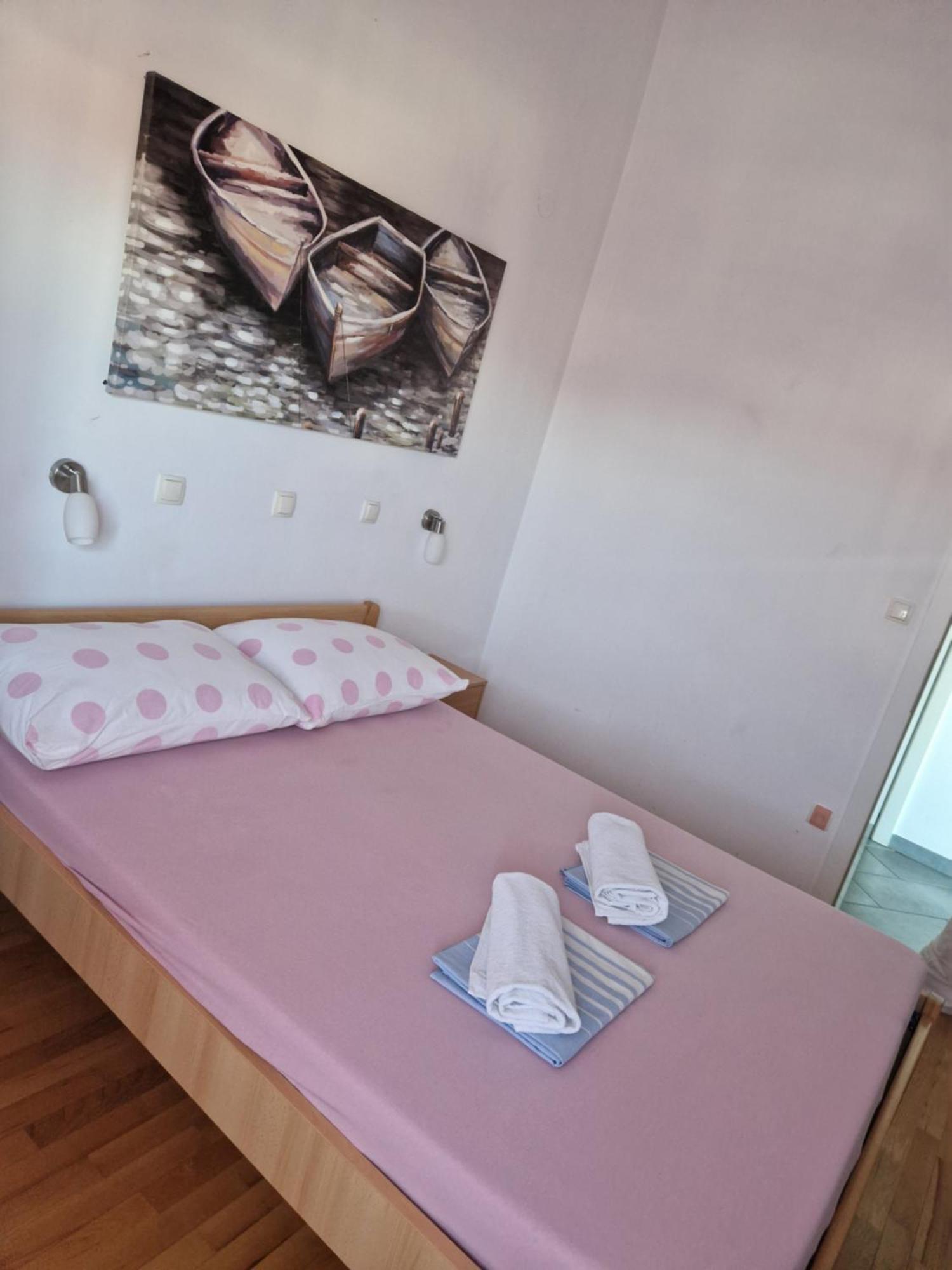Appartamento Adriatic Star Banjol Esterno foto